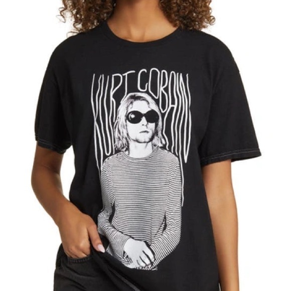 NWOT Kurt Cobain Tshirt - Picture 1 of 2